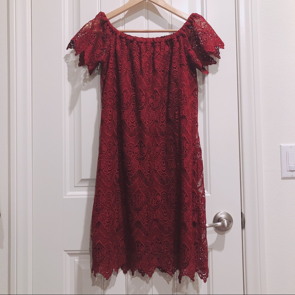 *NWT* Hope & Harlow Lace Dress